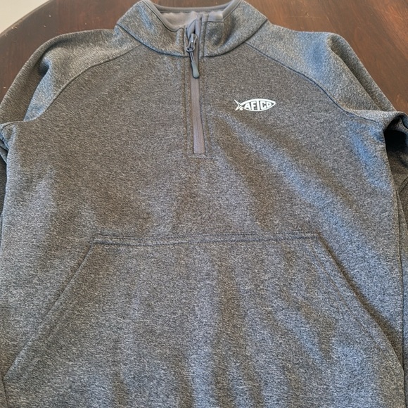 Aftco Boys size Small 1/4 Zip Pullovee - Picture 2 of 3
